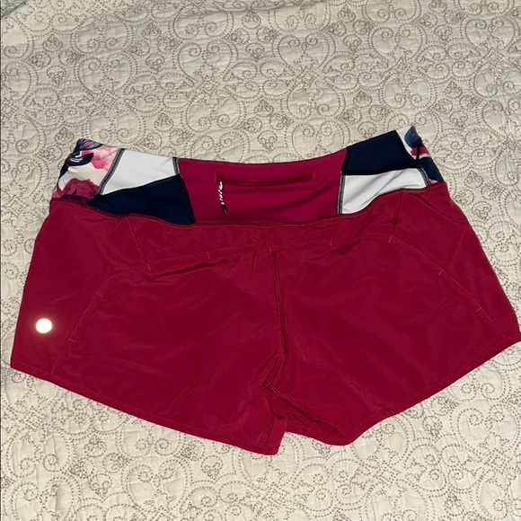 Lululemon Run Times Shorts 4” Deep Red Size 8 - Picture 2 of 14